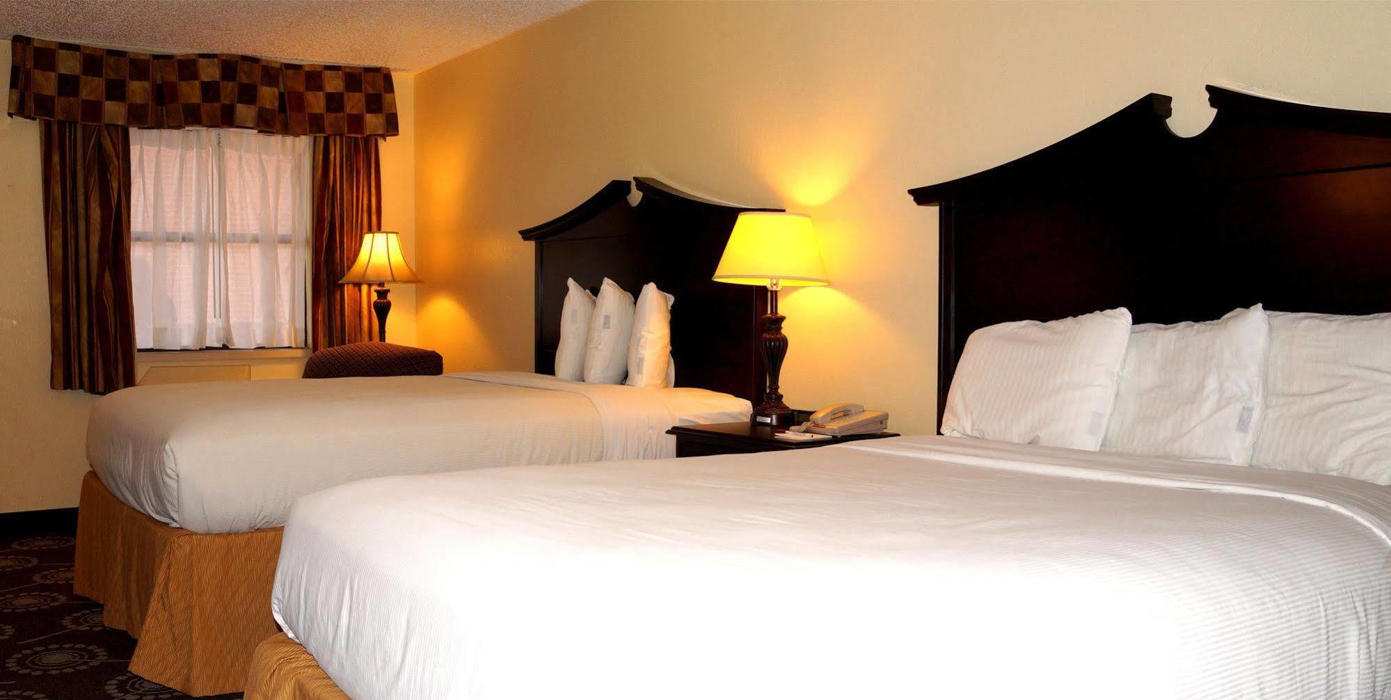 Plaza Inn Midland Eksteriør billede